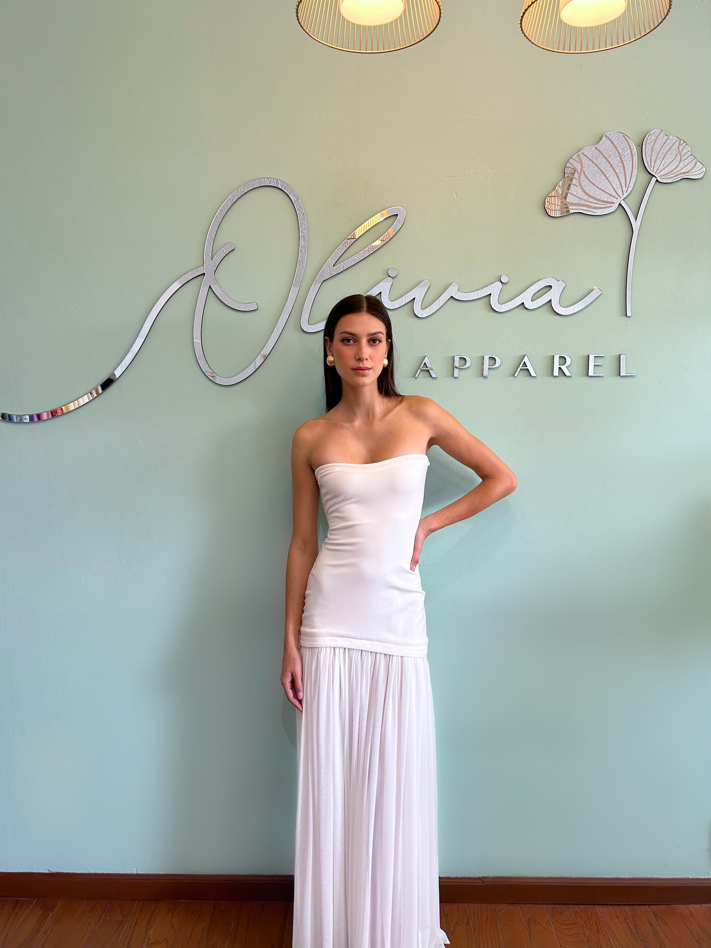 Strapless Dress with Flowy Skirt in White
